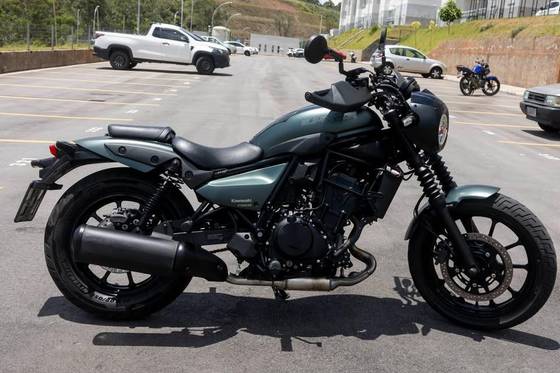 KAWASAKI ELIMINATOR 500 SE KAWASAKI ELIMINATOR 500 SE